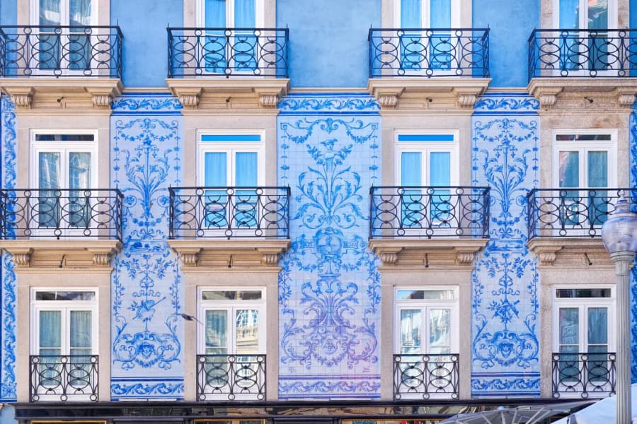 Featured property image in slider gallery