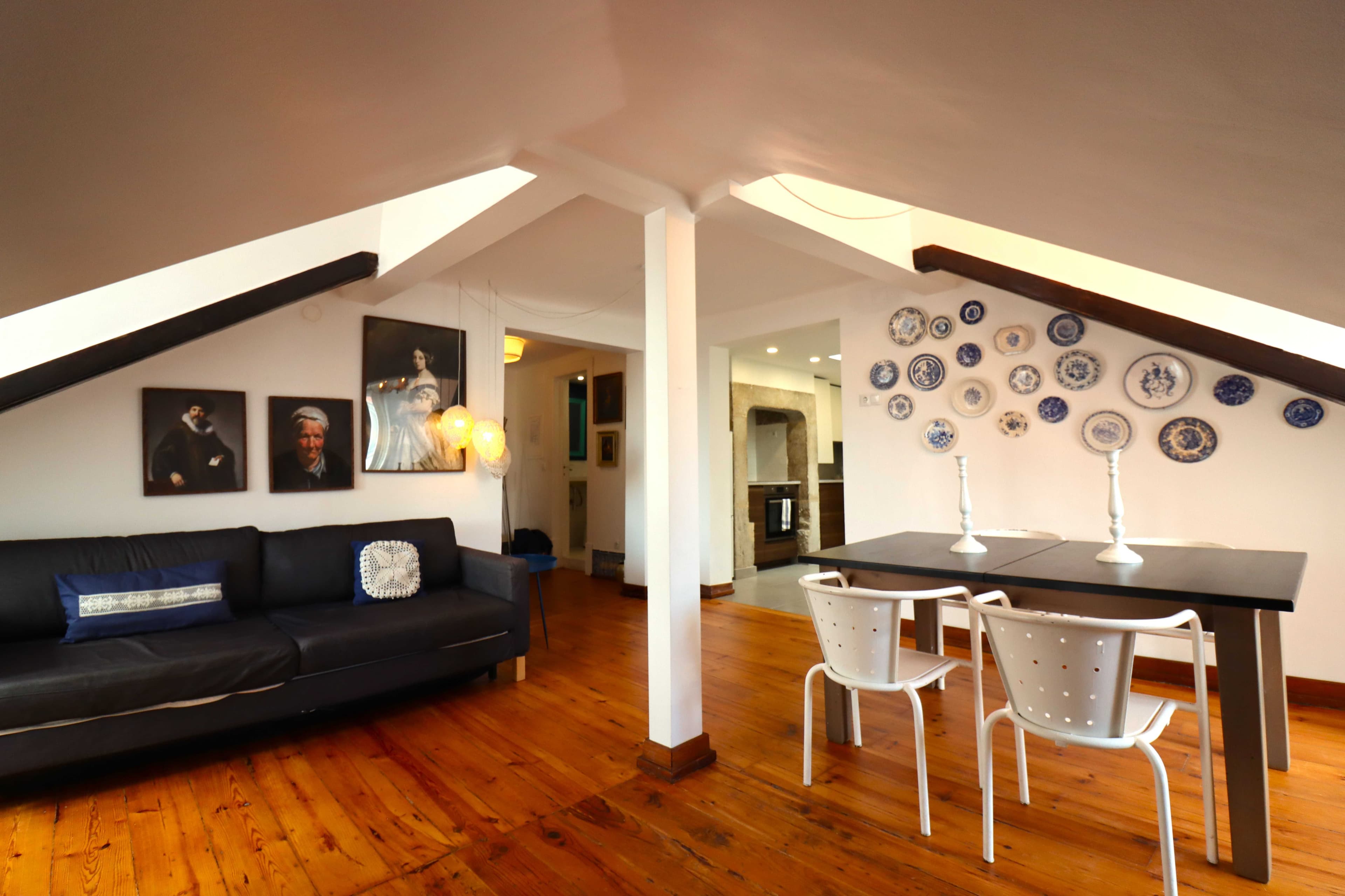 Featured property image in slider gallery