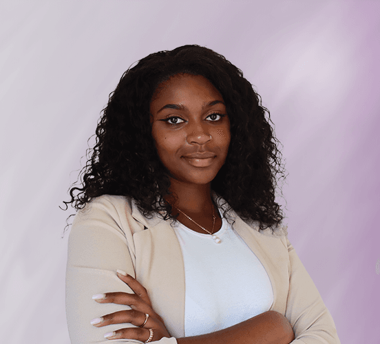 Hélica Borges, Administrative Support