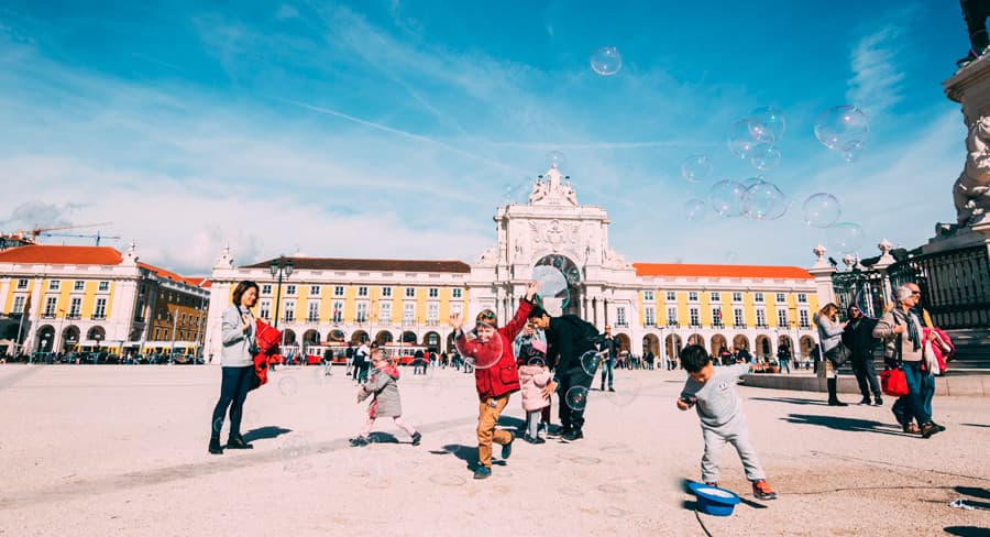 Raising Children in Portugal as an Expat Family – All You Need to Know!