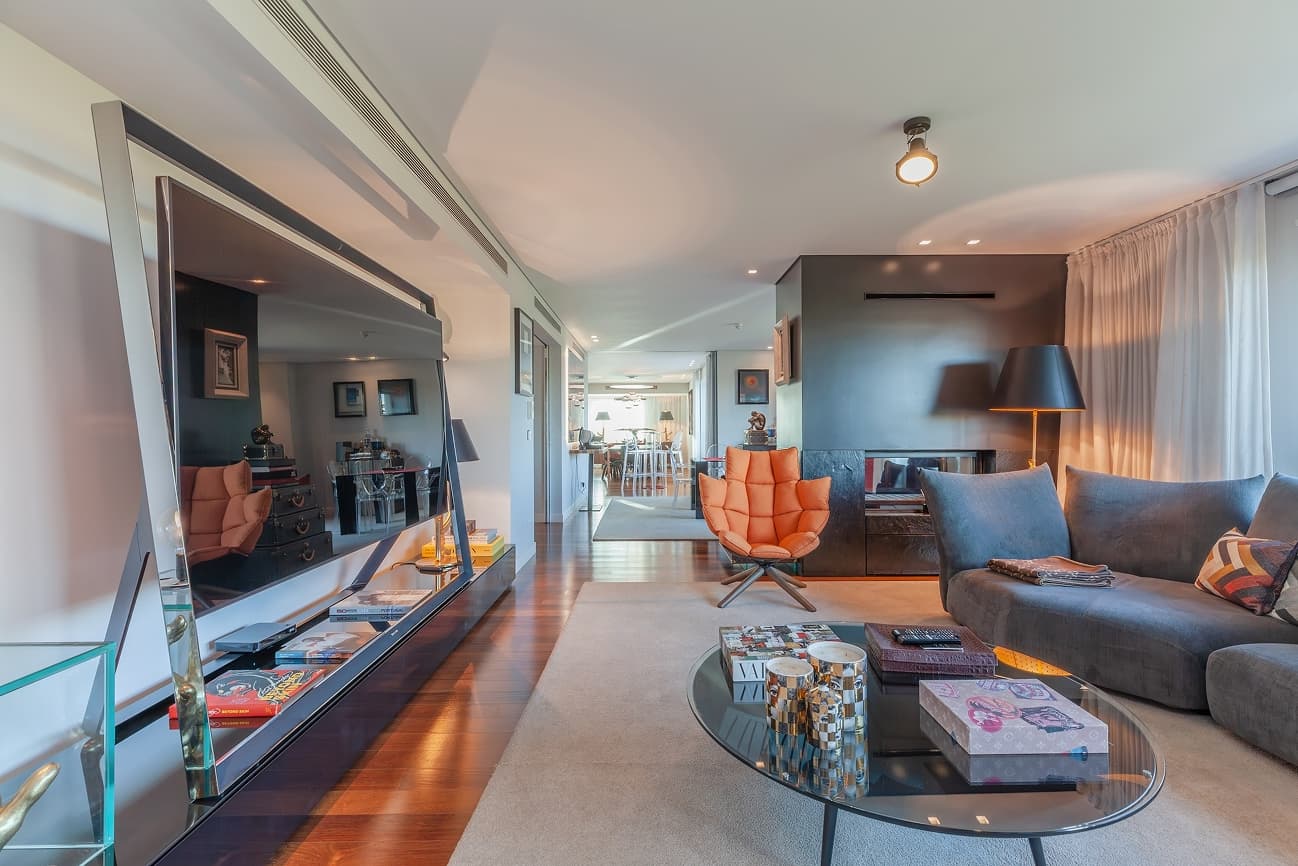 Numbered text image in section tab links